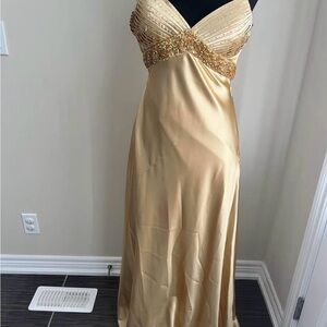 Elegant Gold Evening Gown